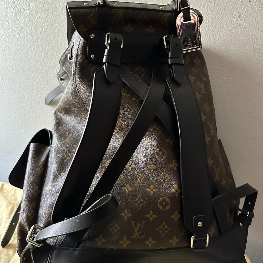 Louis Vuitton Rare Authentic Christoper Monogram Backpack Runway 2004 - Picture 10 of 13